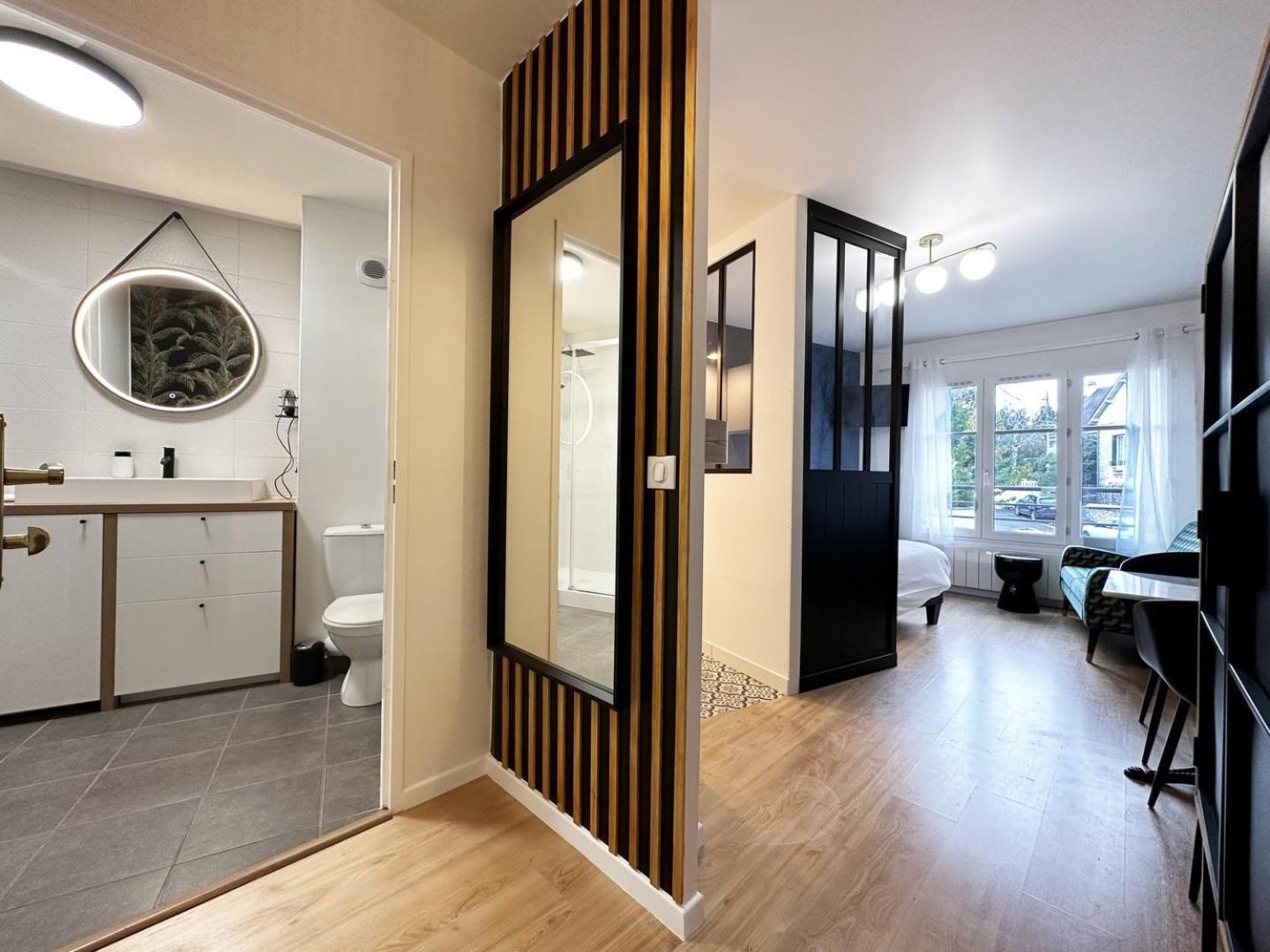 C Le 15 - Studio Cosy Avec Parking Chartres Buitenkant foto