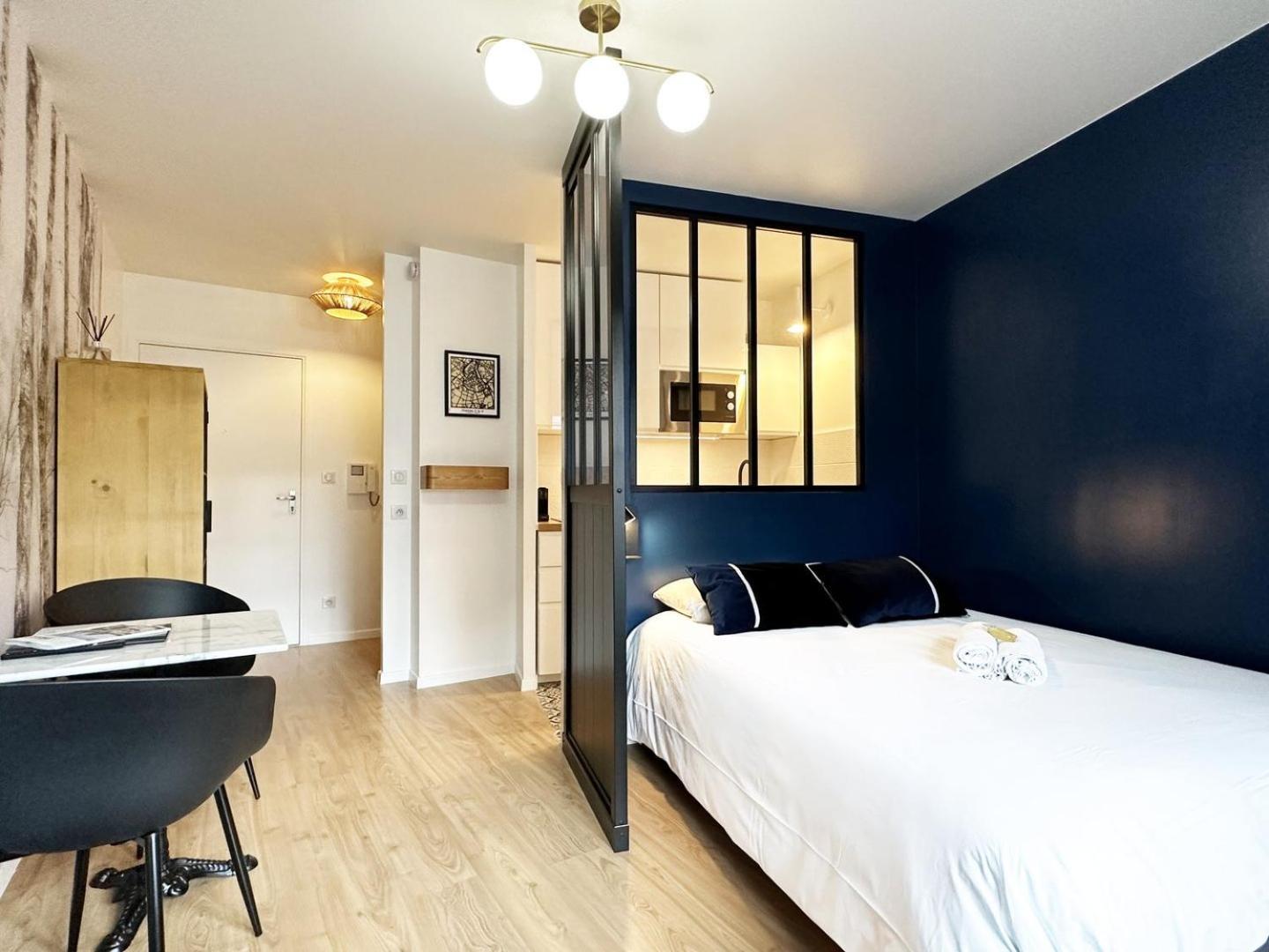 C Le 15 - Studio Cosy Avec Parking Chartres Buitenkant foto